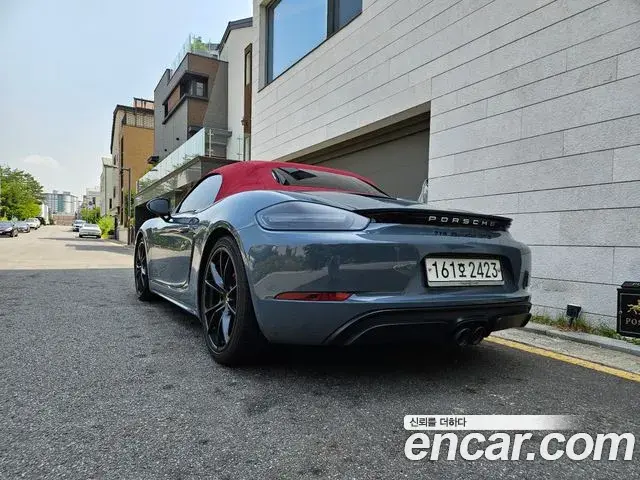 Porsche 718 Boxster 2018 — Фото 4/19