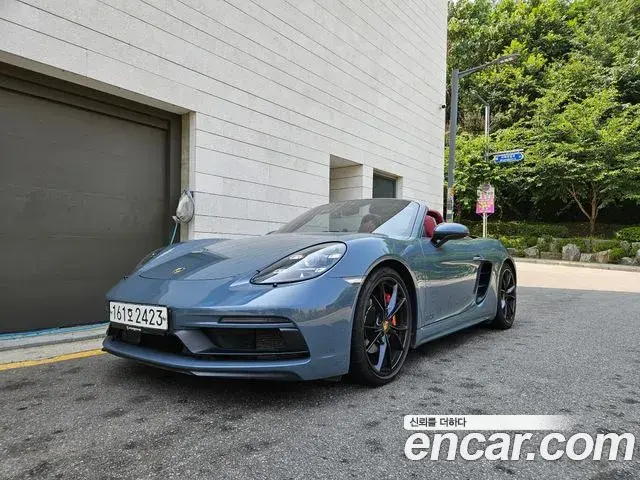 Porsche 718 Boxster 2018 — Фото 6/19