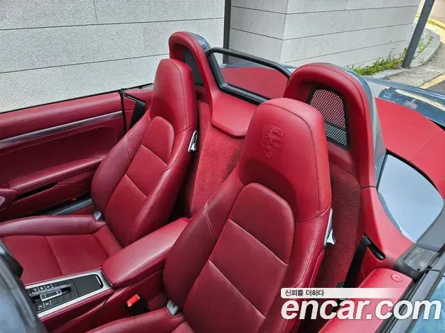 Porsche 718 Boxster 2018 — Фото 12/19