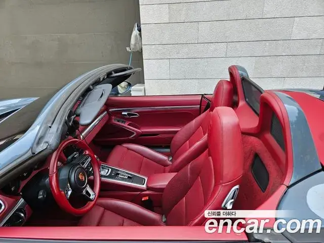 Porsche 718 Boxster 2018 — Фото 13/19