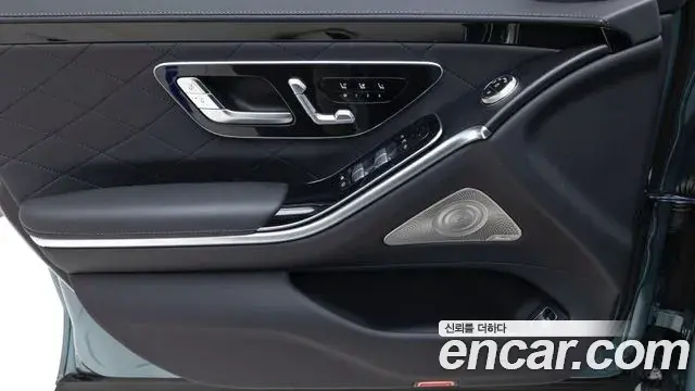 Mercedes-Benz S-Class 2025 — ფოტო 15/20