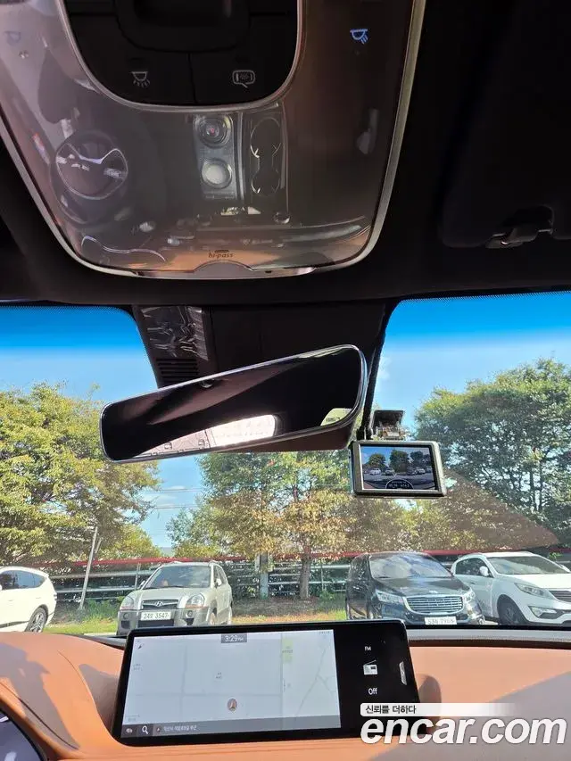 Genesis Electrified G80 2021 — Photo 8/11