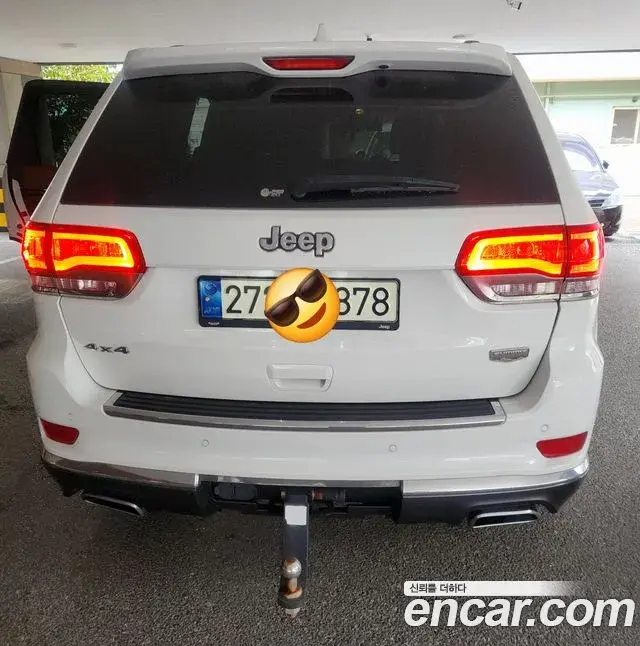 Jeep Grand Cherokee 2021 — Photo 4/7