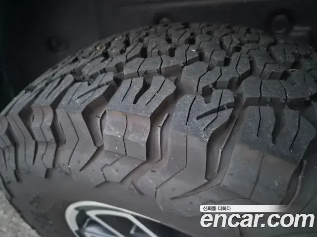 Jeep Wrangler 2025 — Photo 6/19