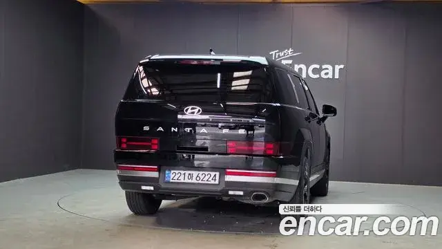 Hyundai Santa Fe 2024 — Photo 4/20