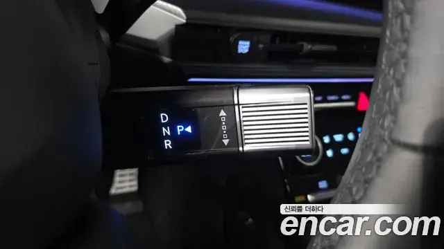 Hyundai Santa Fe 2026 — Photo 9/20