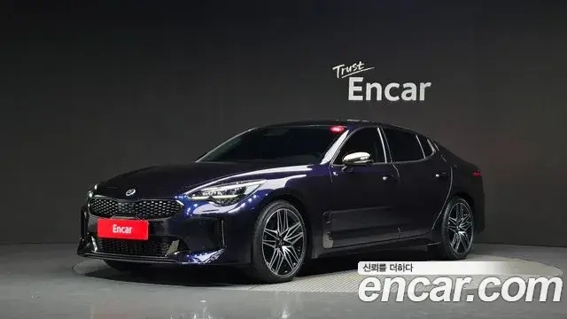 Kia Stinger 2020 — Photo 1/20