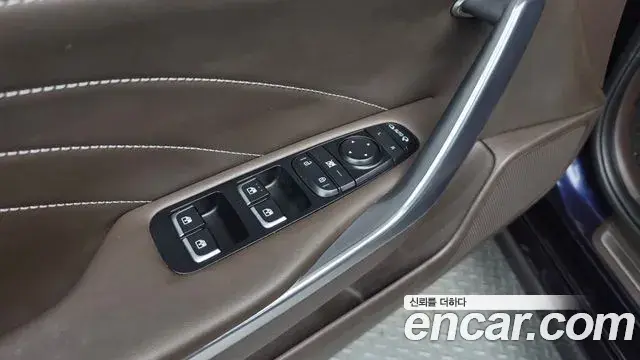 Kia Stinger 2020 — Photo 13/20