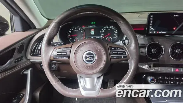 Kia Stinger 2020 — Photo 16/20