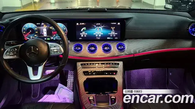 Mercedes-Benz CLS-Class 2021 — Photo 6/20