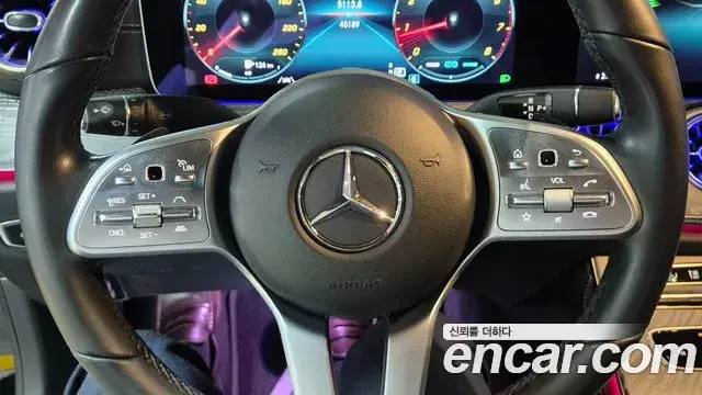 Mercedes-Benz CLS-Class 2021 — Photo 8/20