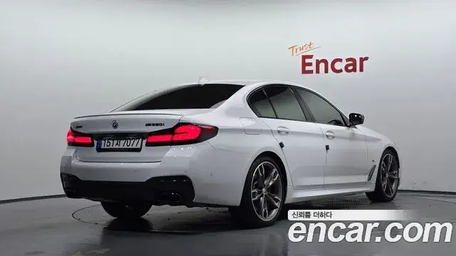 BMW 5 Series 2022 — Photo 2/20