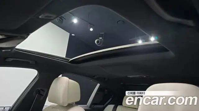 BMW 5 Series 2022 — Photo 17/20