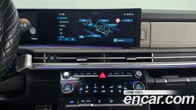 Hyundai Santa Fe 2023 — Photo 15/20
