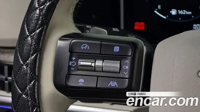 Hyundai Santa Fe 2023 — Photo 17/20