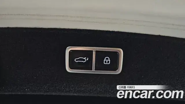 Genesis Electrified G80 2022 — Photo 20/20