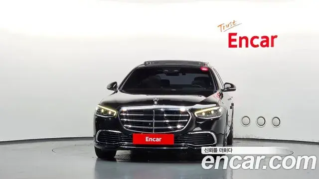 Mercedes-Benz S-Class 2021 — Photo 3/20