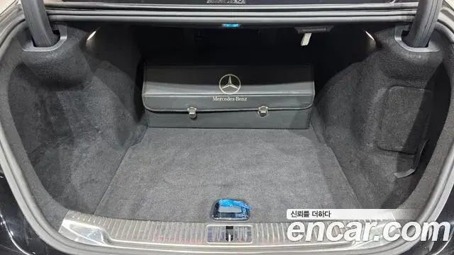 Mercedes-Benz S-Class 2021 — Photo 20/20