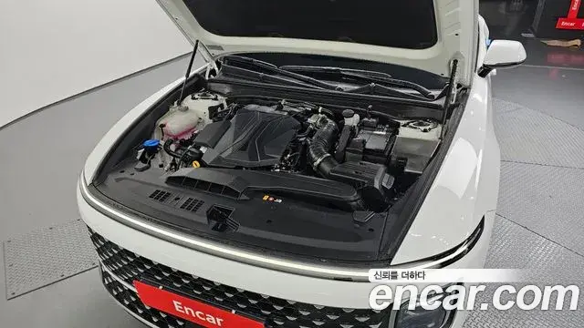 Hyundai Grandeur 2026 — Photo 6/20