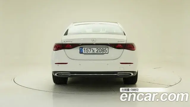 Mercedes-Benz E-Class 2026 — Photo 4/20