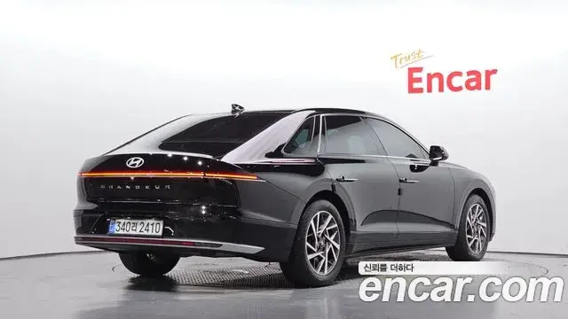 Hyundai Grandeur 2023 — Şəkil 2/20