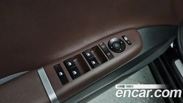 Hyundai Grandeur 2023 — Şəkil 17/20