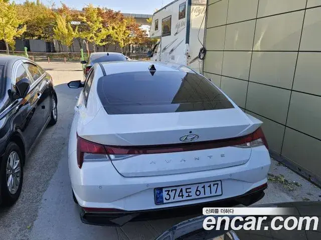 Hyundai Avante 2022 — ფოტო 3/14