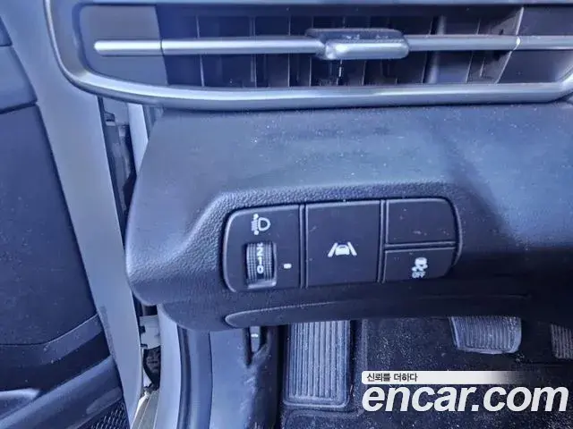 Hyundai Avante 2022 — ფოტო 11/14