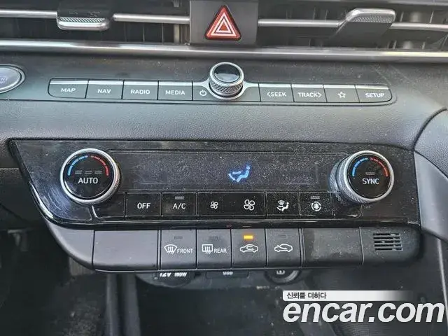 Hyundai Avante 2022 — ფოტო 14/14