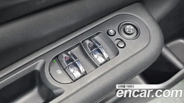 Mini Cooper Clubman 2018 — Şəkil 13/20