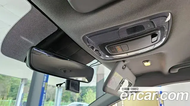Hyundai The New Avante Hybrid 2021 — Photo 14/20