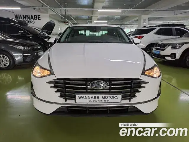Hyundai Sonata Hybrid 2022 — ფოტო 11/17