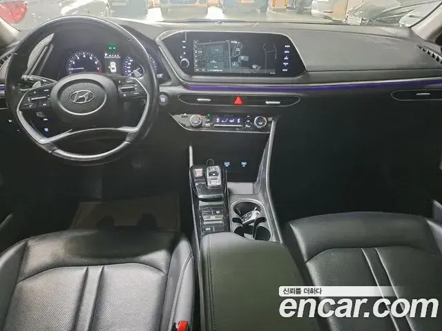 Hyundai Sonata Hybrid 2022 — ფოტო 2/17