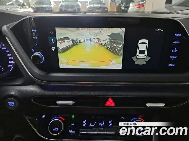 Hyundai Sonata Hybrid 2022 — ფოტო 6/17