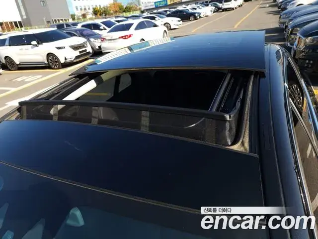 Mercedes-Benz E-Class 2020 — ფოტო 9/20