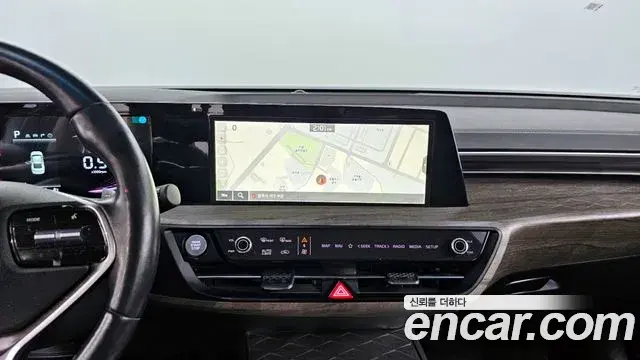 Kia K8 2021 — Şəkil 12/20