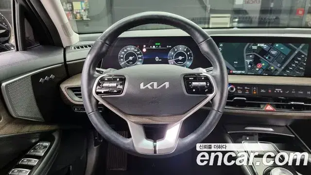 Kia K8 2022 — Photo 11/20