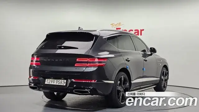 Genesis GV80 2020 — ფოტო 8/20