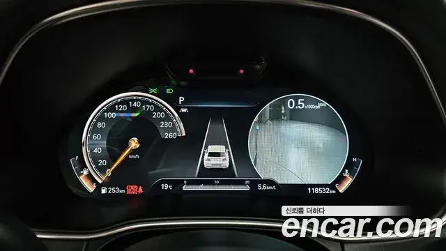 Genesis GV80 2020 — ფოტო 13/20