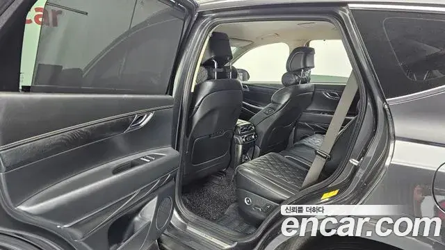 Genesis GV80 2020 — ფოტო 16/20