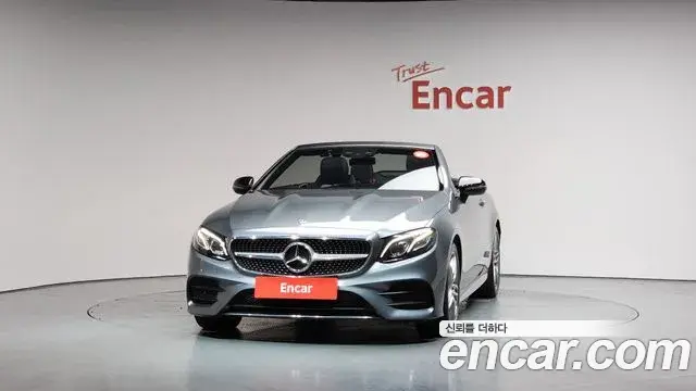 Mercedes-Benz E-Class 2019 — Photo 18/20