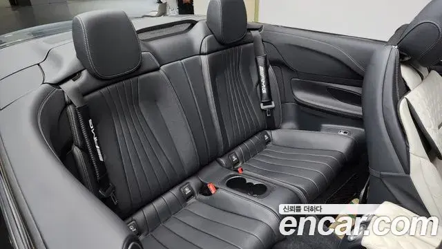 Mercedes-Benz E-Class 2019 — Photo 14/20