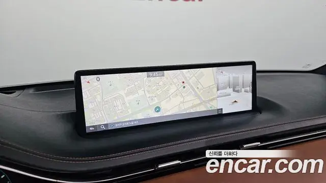 Genesis GV70 2021 — ფოტო 14/20