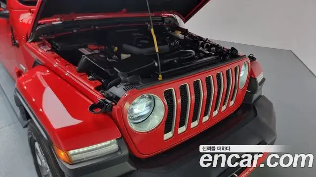 Jeep Wrangler 2019 — Şəkil 14/20