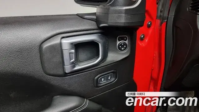 Jeep Wrangler 2019 — Şəkil 5/20