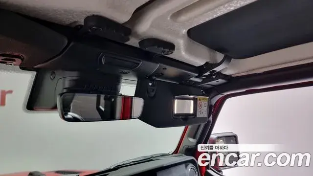 Jeep Wrangler 2019 — Şəkil 9/20