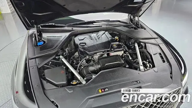 Genesis G80 2021 — Photo 15/20