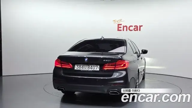 BMW 5 Series 2020 — ფოტო 5/20
