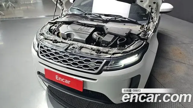 Land Rover Range Rover Evoque 2022 — ფოტო 11/20