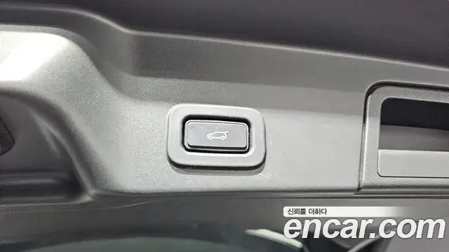 Land Rover Range Rover Evoque 2022 — ფოტო 6/20